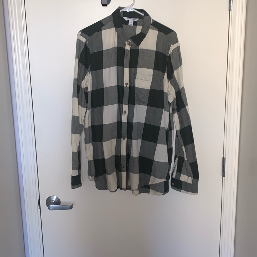 Old Navy women’s flannel shirt